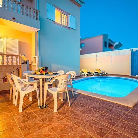 Atlantis - Piscina E Bbq Na Gale, Albufeira