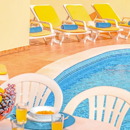 Atlantis - Piscina E Bbq Na Gale, Albufeira Villa Guia